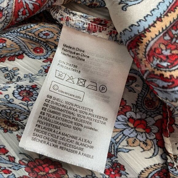 H&M Women’s Sheer‎ Blouse in Paisley Pattern Blue Red White Size Small - Picture 5 of 6